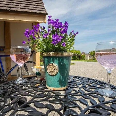 Exclusive - Bancroft Holiday home *